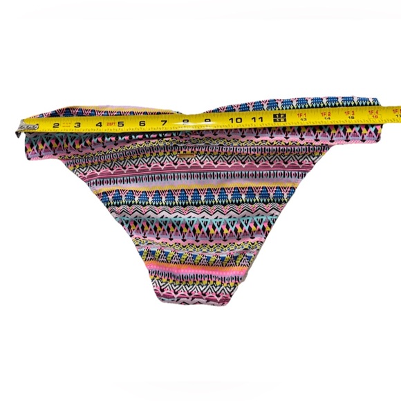 Victoria’s Secret Bikini Bottom The Hottie Cheeky Women’s M Swim Gold Logo Aztec - Picture 6 of 6